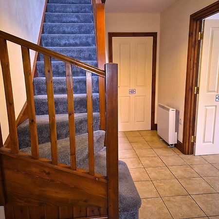 Peregrine Stable Cottage 兰达弗里 外观 照片