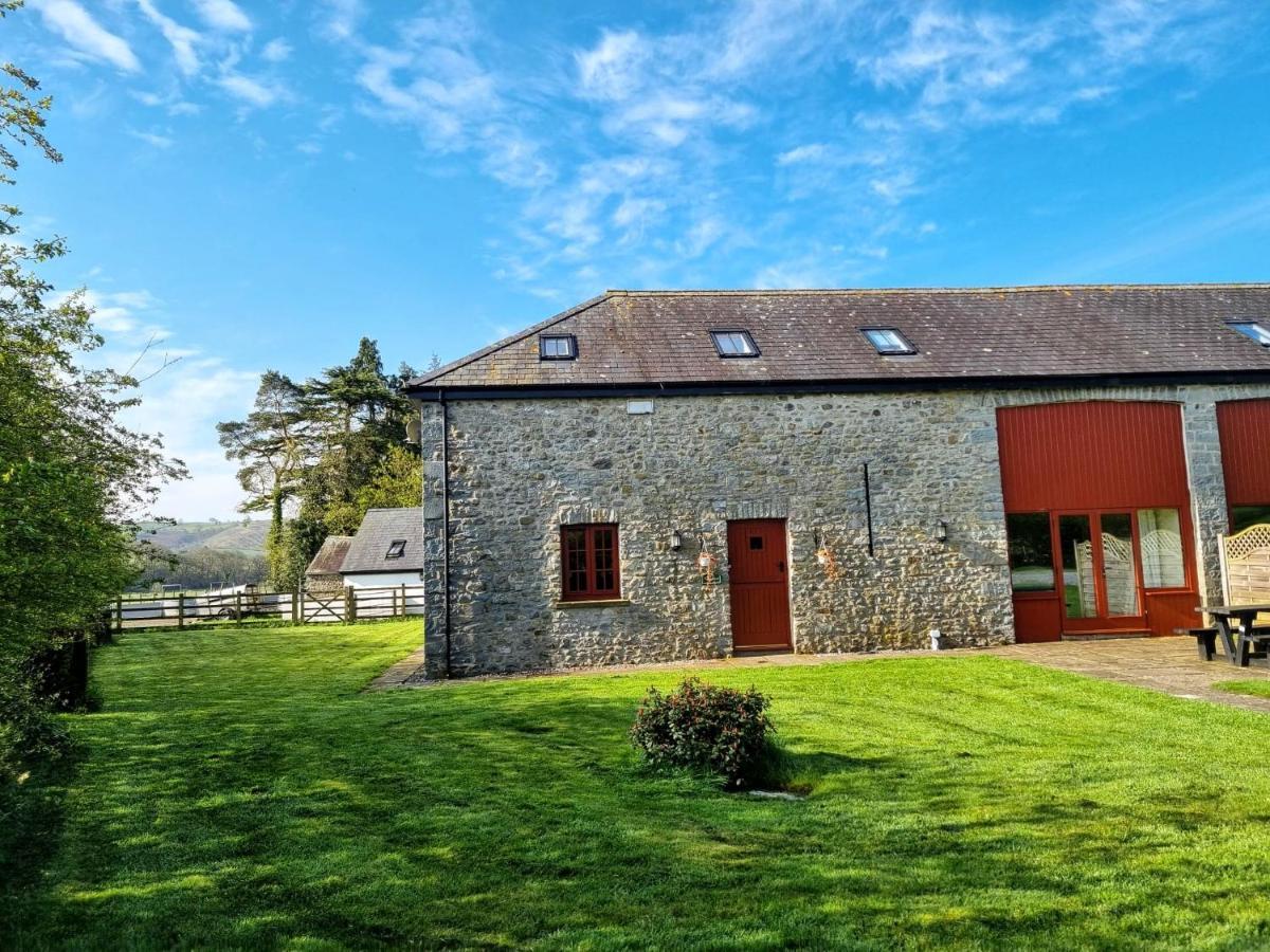 Peregrine Stable Cottage 兰达弗里 外观 照片